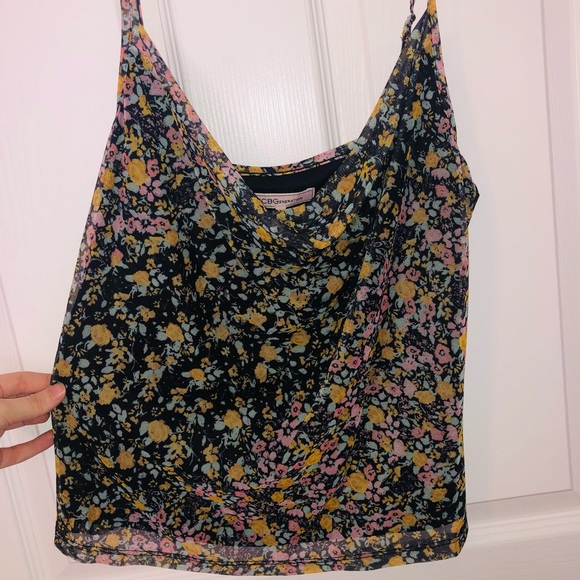 BCBGeneration floral tank (s) - Picture 2 of 6
